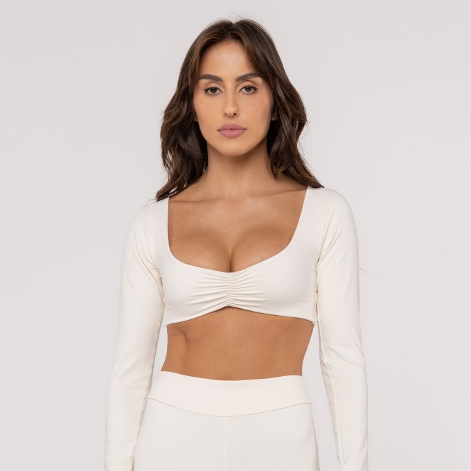 Cropped Off White Manga Longa Classic Com Franzido Frente