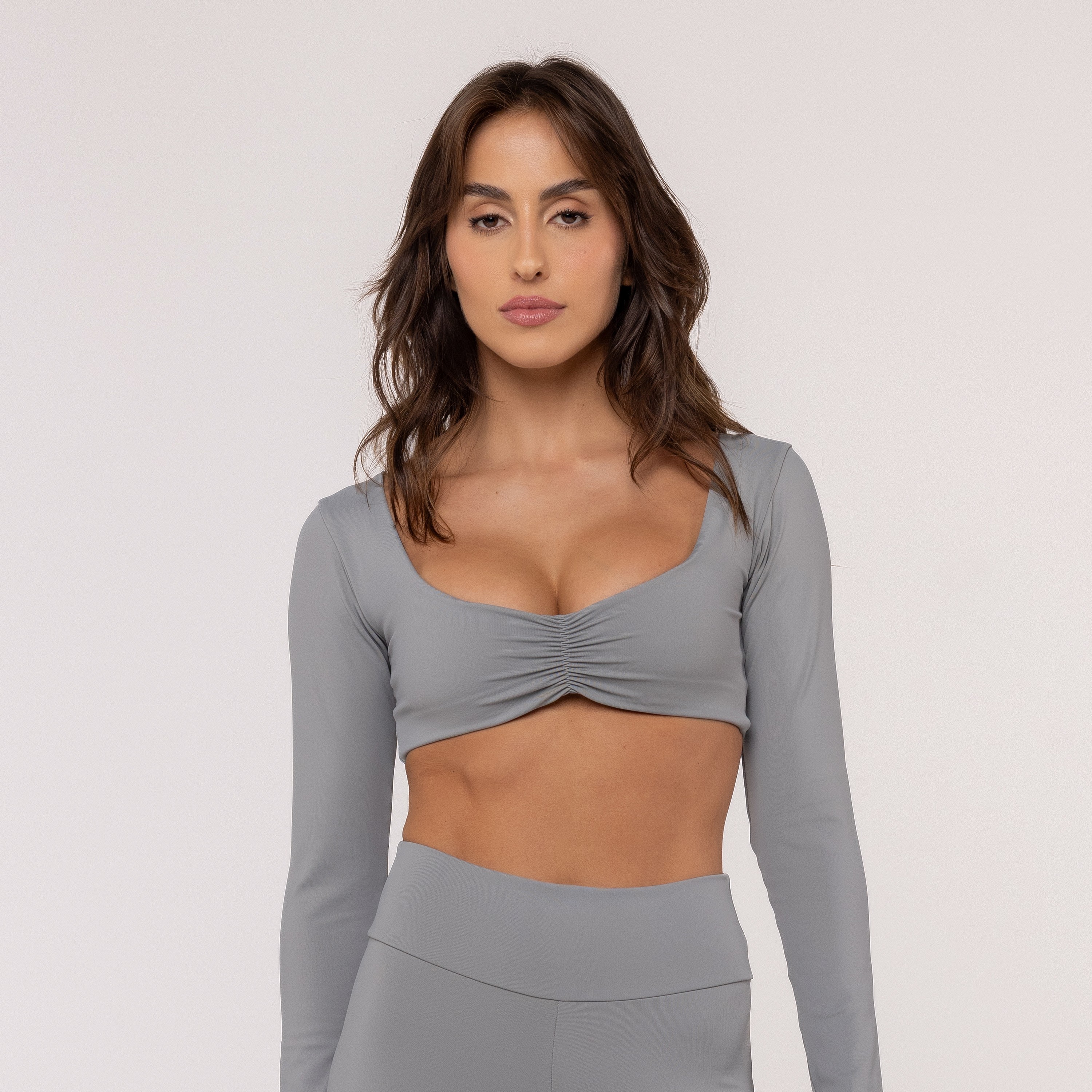 Cropped Cinza Lua Nova Manga Longa Classic Com Franzido Frente