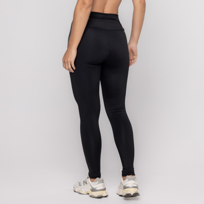 Calça Legging Preto Com Bolso Nas Costas