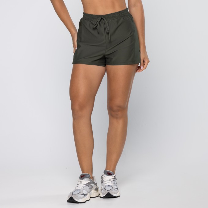 Short Force Soltinho Com Bolsos Laterais Verde Pinho