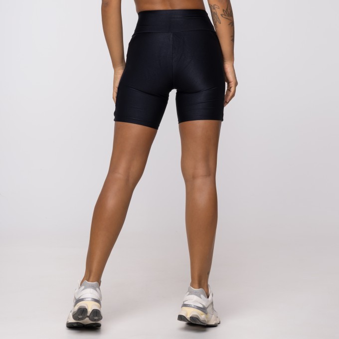 Bermuda Preta Wonder Com Bolso