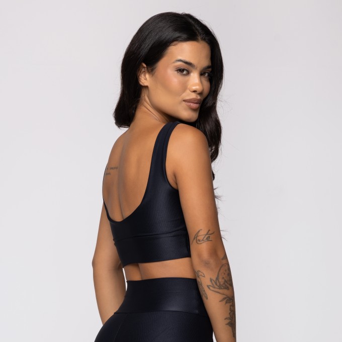 Top Camiseta Preto Wonder